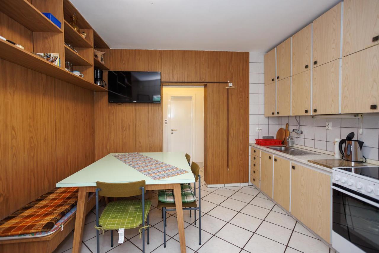Apartments Pika Krk Town Extérieur photo